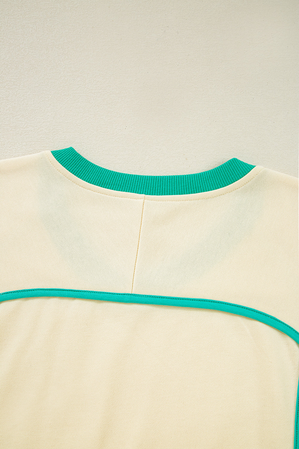 White Contrast Trim Colorblock Long Sleeve Pullover and Drawstring Shorts 2pcs Outfit Short Sets JT's Designer Fashion