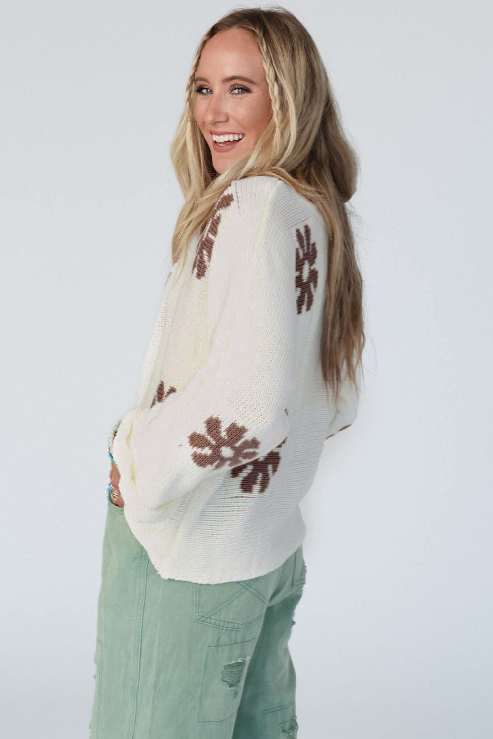 White Colorblock Floral Pattern Round Neck Sweater Sweaters JT's Designer Fashion