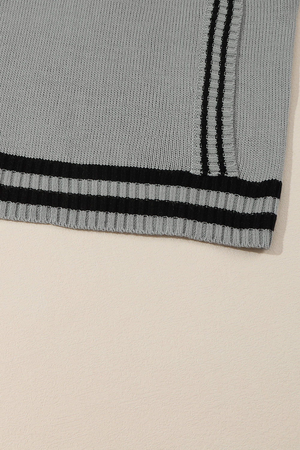 Gray V Neck Contrast Stripes Trims Short Sleeve Sweater Sweaters & Cardigans JT's Designer Fashion