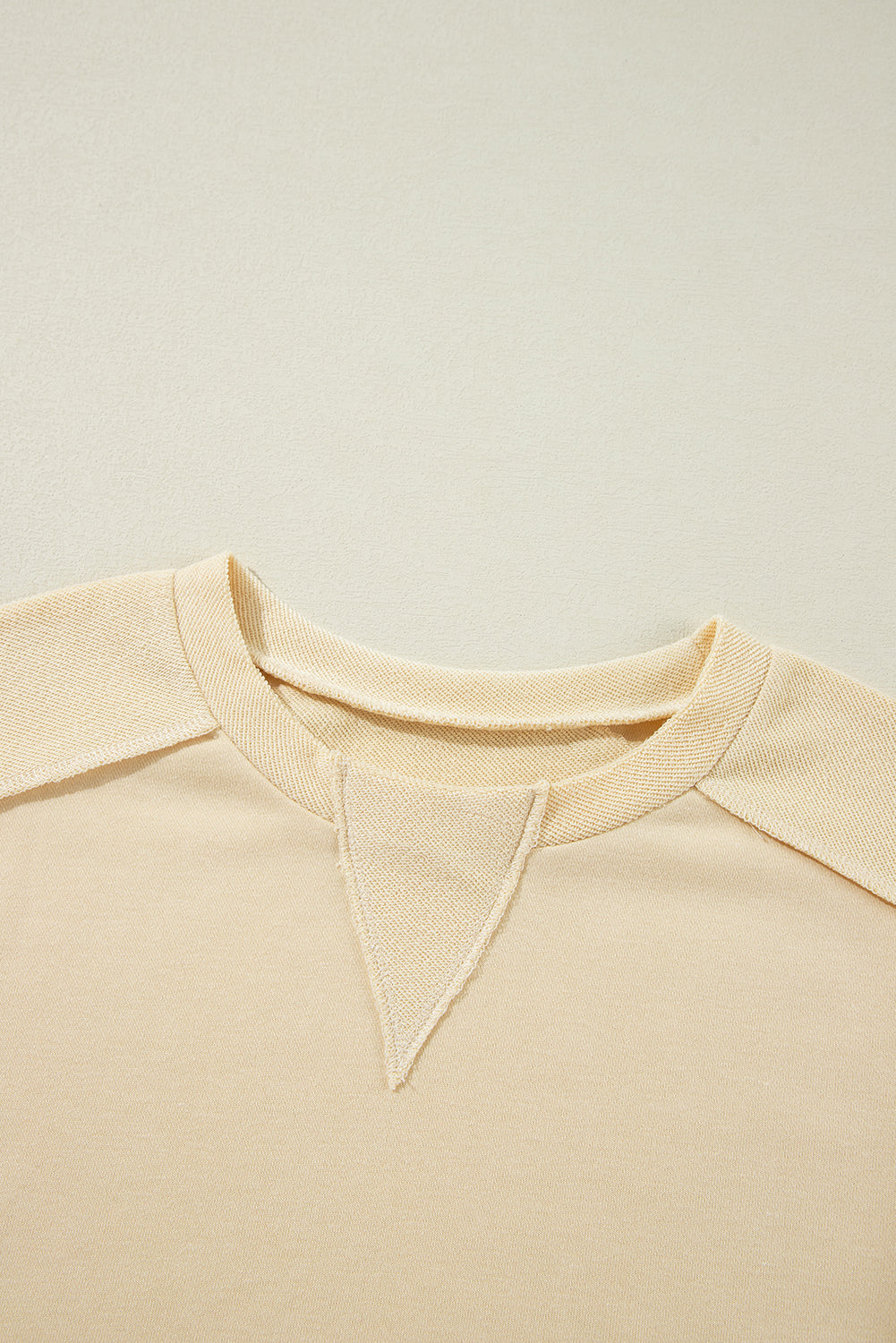 Beige Splicing Round Neck Pullover Sweatshirt Sweatshirts & Hoodies JT's Designer Fashion