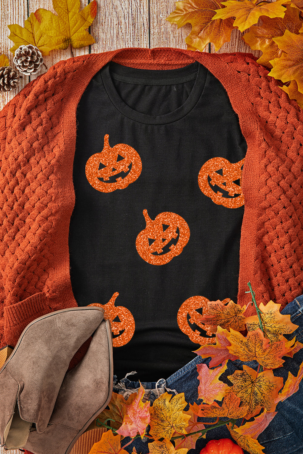 Black Glittering Pumpkin Face Graphic Crewneck Halloween T Shirt Graphic Tees JT's Designer Fashion