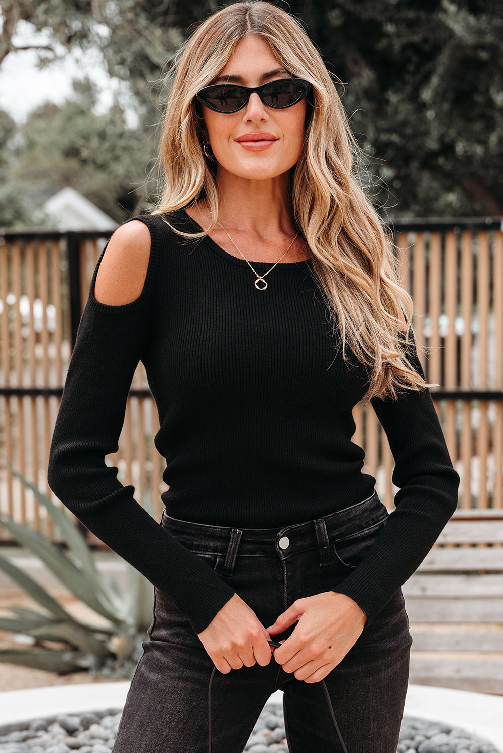 Black Ribbed Knit Cold Shoulder Sweater Black 52%Viscose+26%Polyester+22%Polyamide Sweaters JT's Designer Fashion