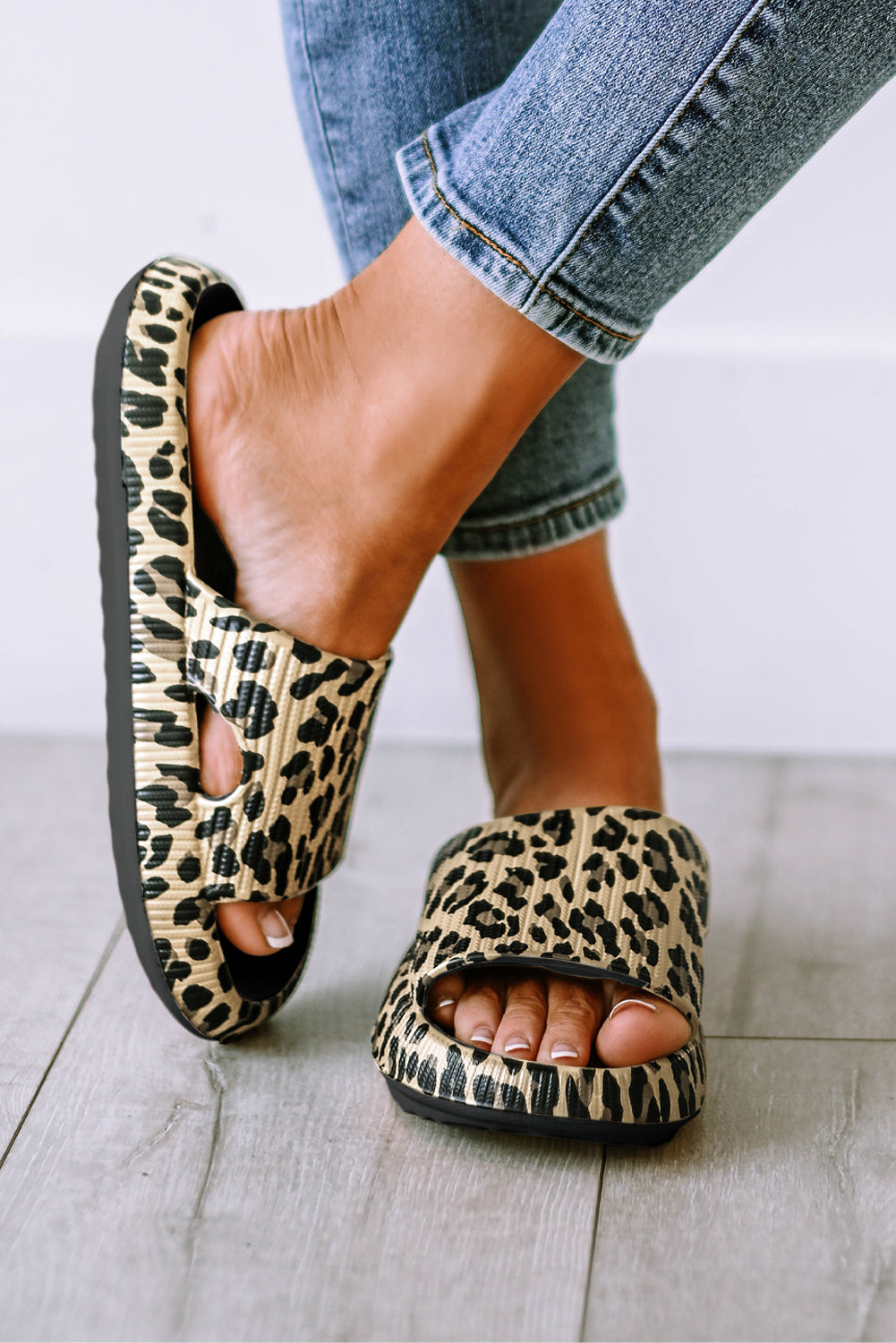 Black Print Thick Sole Slip On Slippers Slippers JT's Designer Fashion