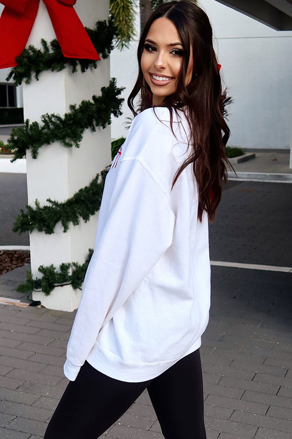 White Diverse Bow Embroidery Drop Shoulder Sweatshirt Graphic Sweatshirts JT's Designer Fashion