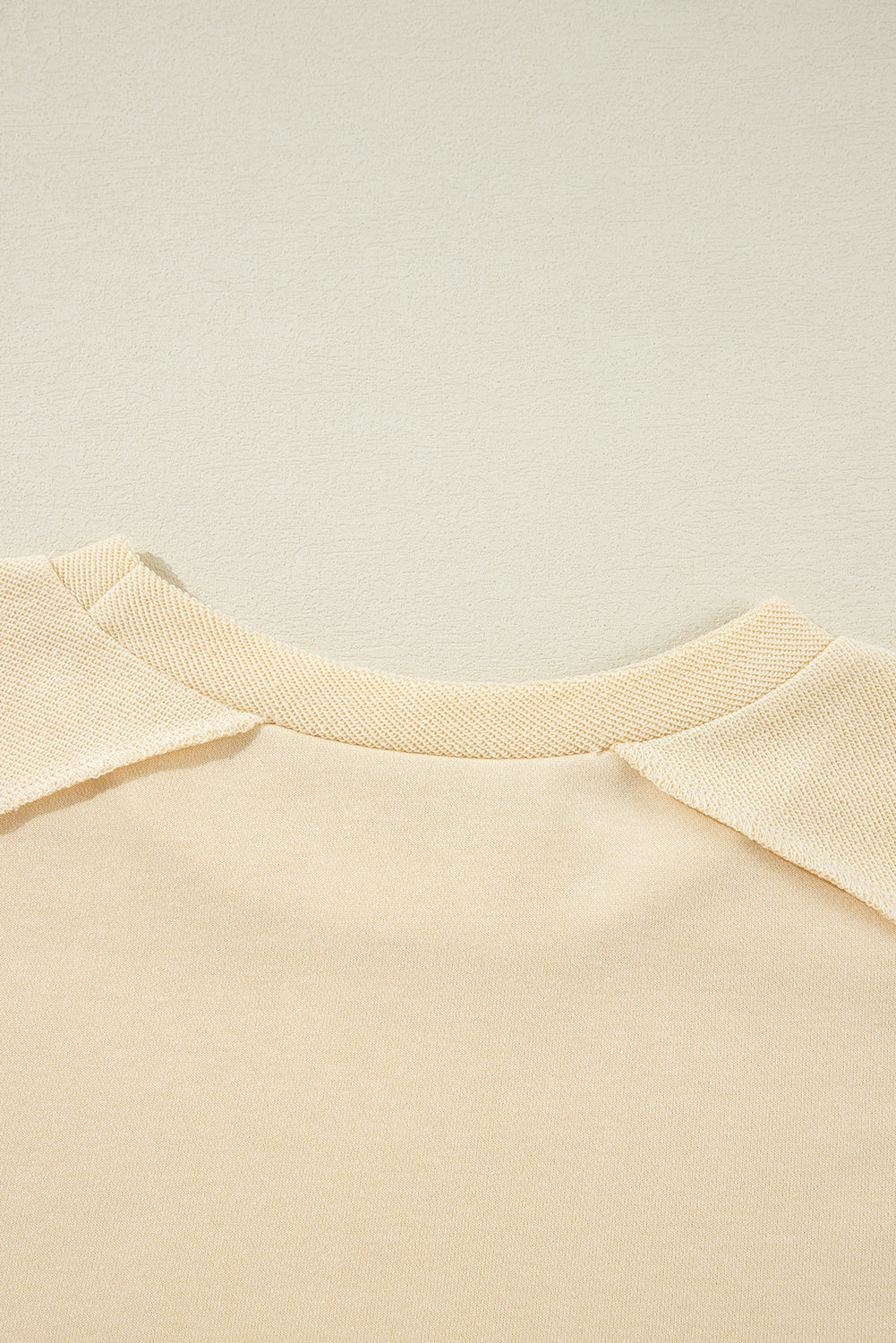 Beige Splicing Round Neck Pullover Sweatshirt Sweatshirts & Hoodies JT's Designer Fashion