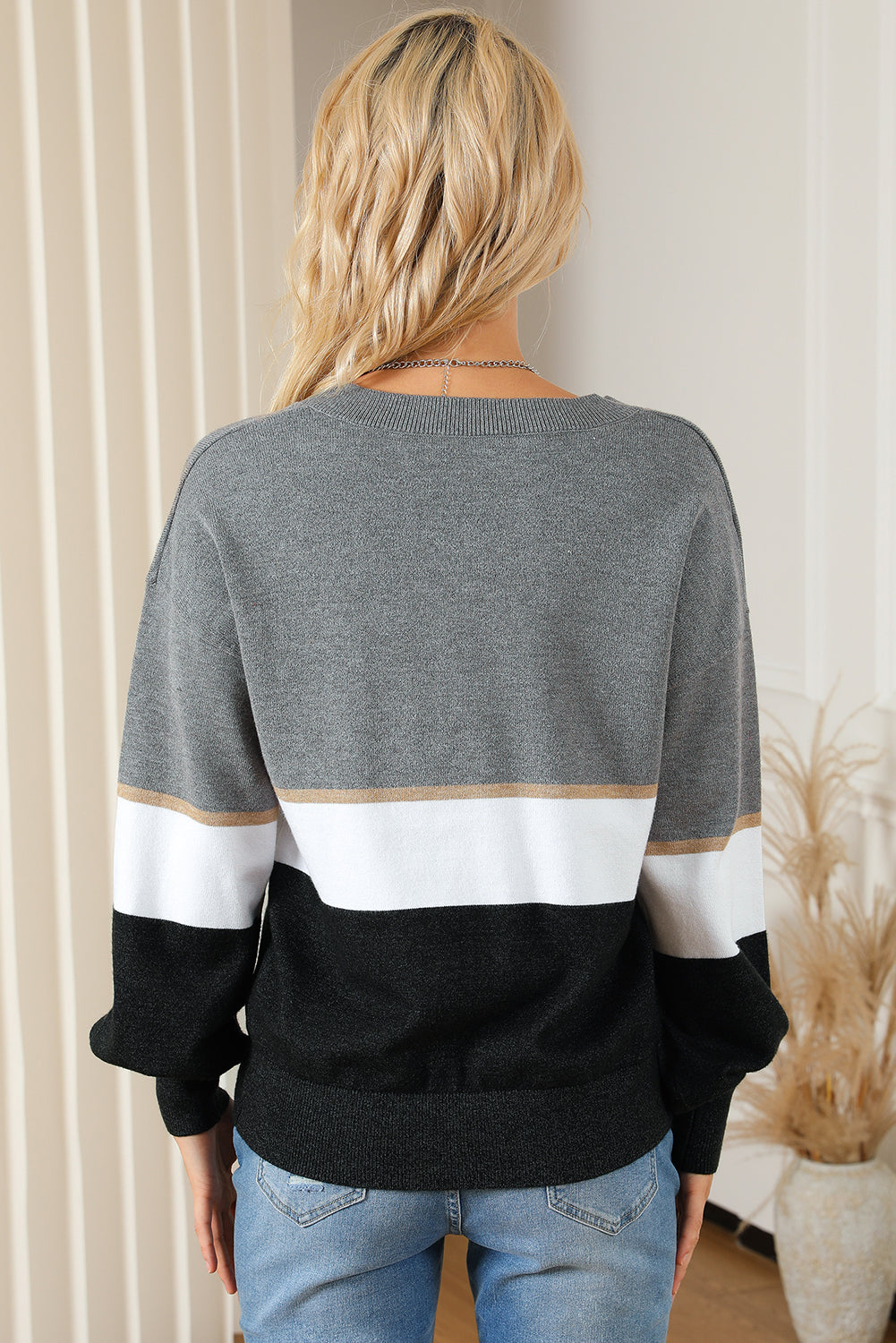 Gray Colorblock V Neck Sweater Sweaters & Cardigans JT's Designer Fashion