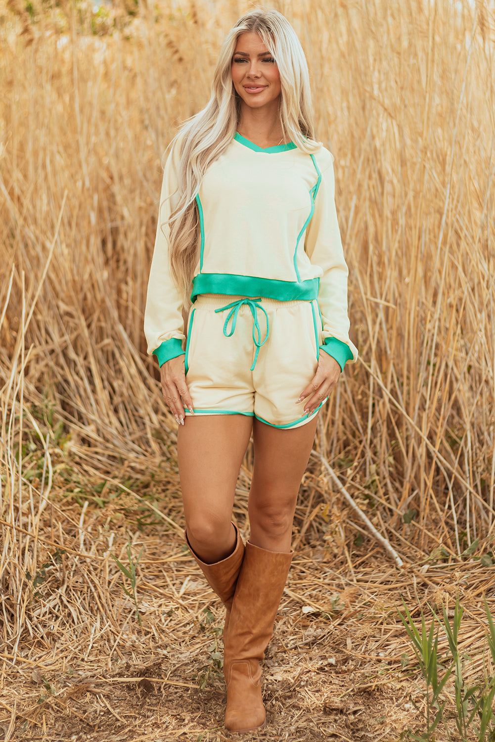 White Contrast Trim Colorblock Long Sleeve Pullover and Drawstring Shorts 2pcs Outfit Short Sets JT's Designer Fashion