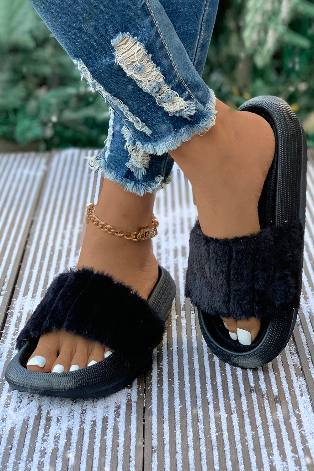 Black Plush Band Comfy Home Slippers Slippers JT's Designer Fashion