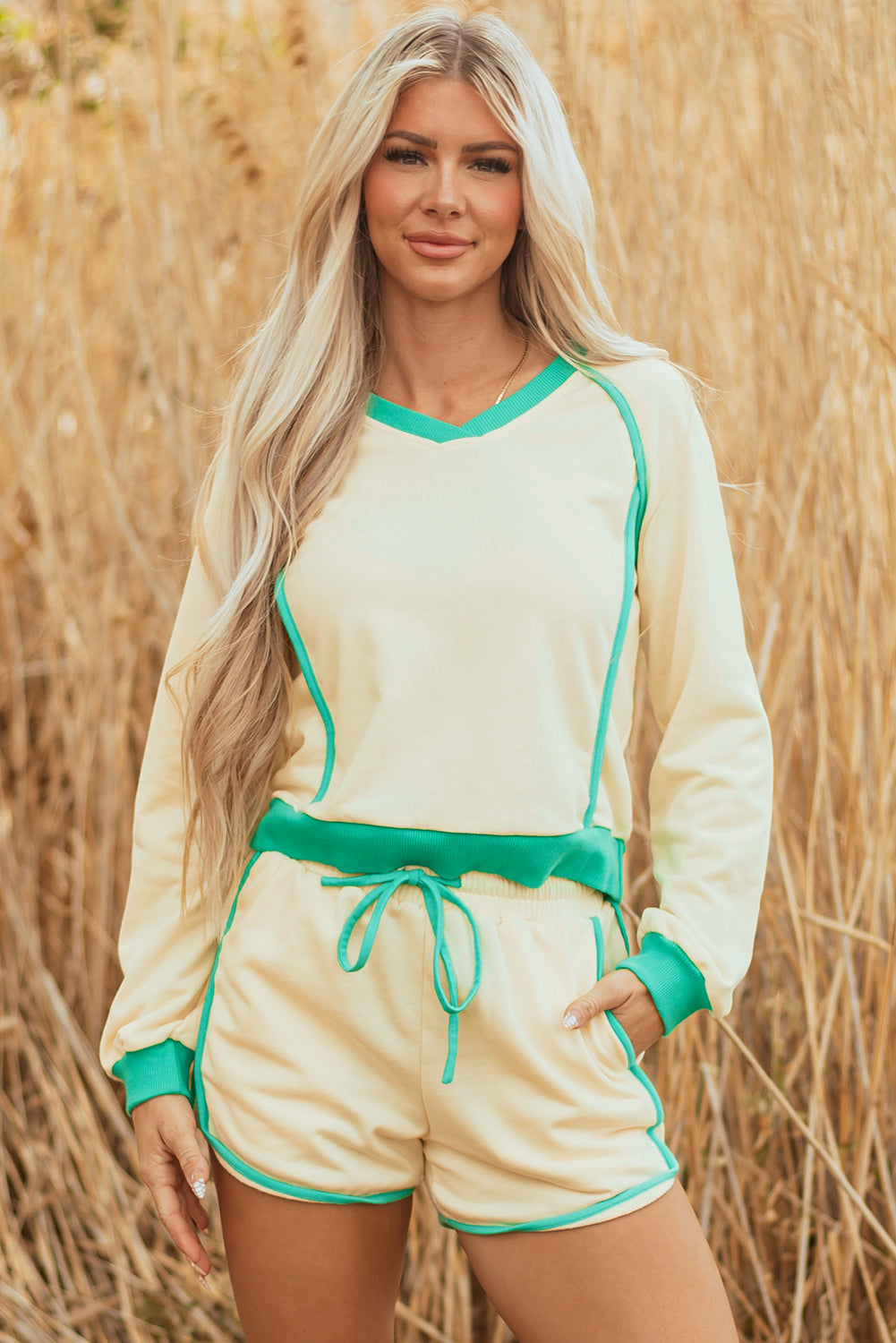 White Contrast Trim Colorblock Long Sleeve Pullover and Drawstring Shorts 2pcs Outfit White 70%Polyester+30%Cotton Short Sets JT's Designer Fashion