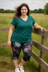 Floral Power Plus-Size Capri Jeans – XL to 5X Jeans JT's Designer Fashion