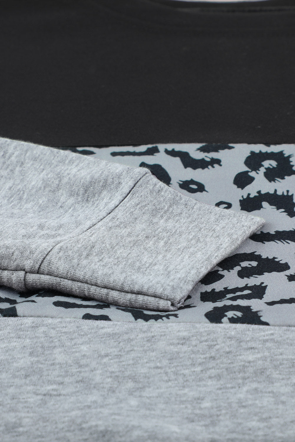 Colorblock Contrast Stitching Sweatshirt with Slits Sweatshirts & Hoodies JT's Designer Fashion