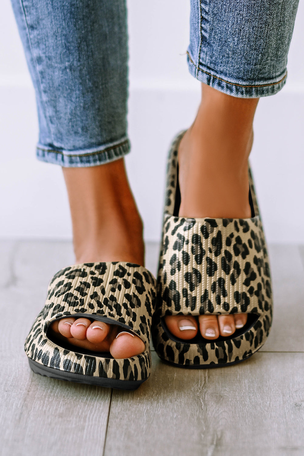 Black Print Thick Sole Slip On Slippers Slippers JT's Designer Fashion