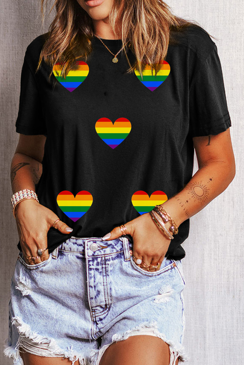 Black Heart Print Crew Neck Chic T Shirt Graphic Tees JT's Designer Fashion