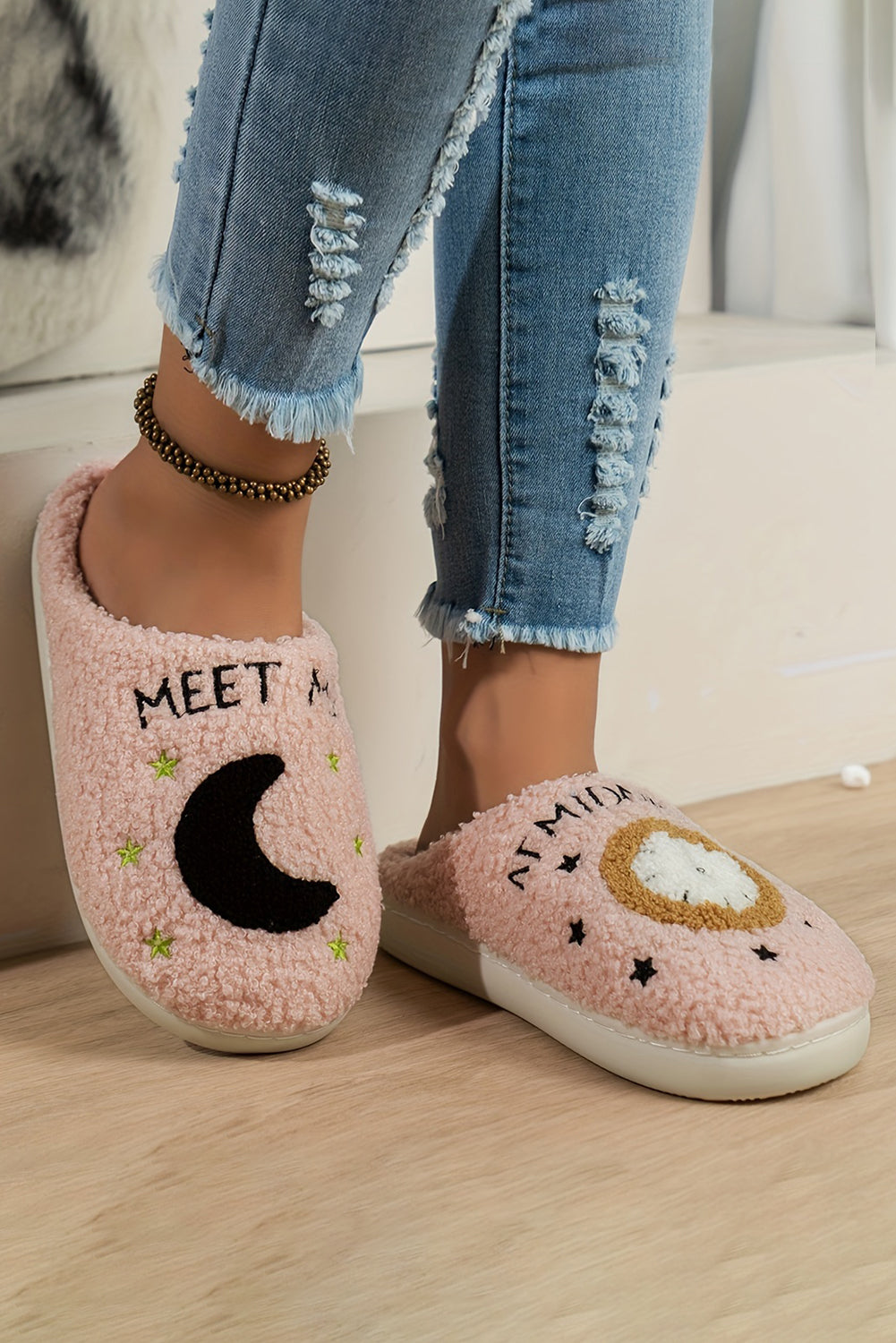 Light Pink Moon & Clock Pattern Fuzzy Home Slippers Slippers JT's Designer Fashion