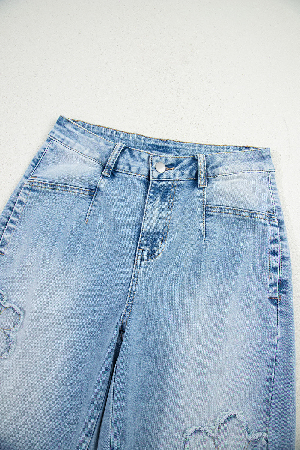 Beau Blue Flower Patched Light Wash Cropped High Waist Jeans Jeans JT's Designer Fashion
