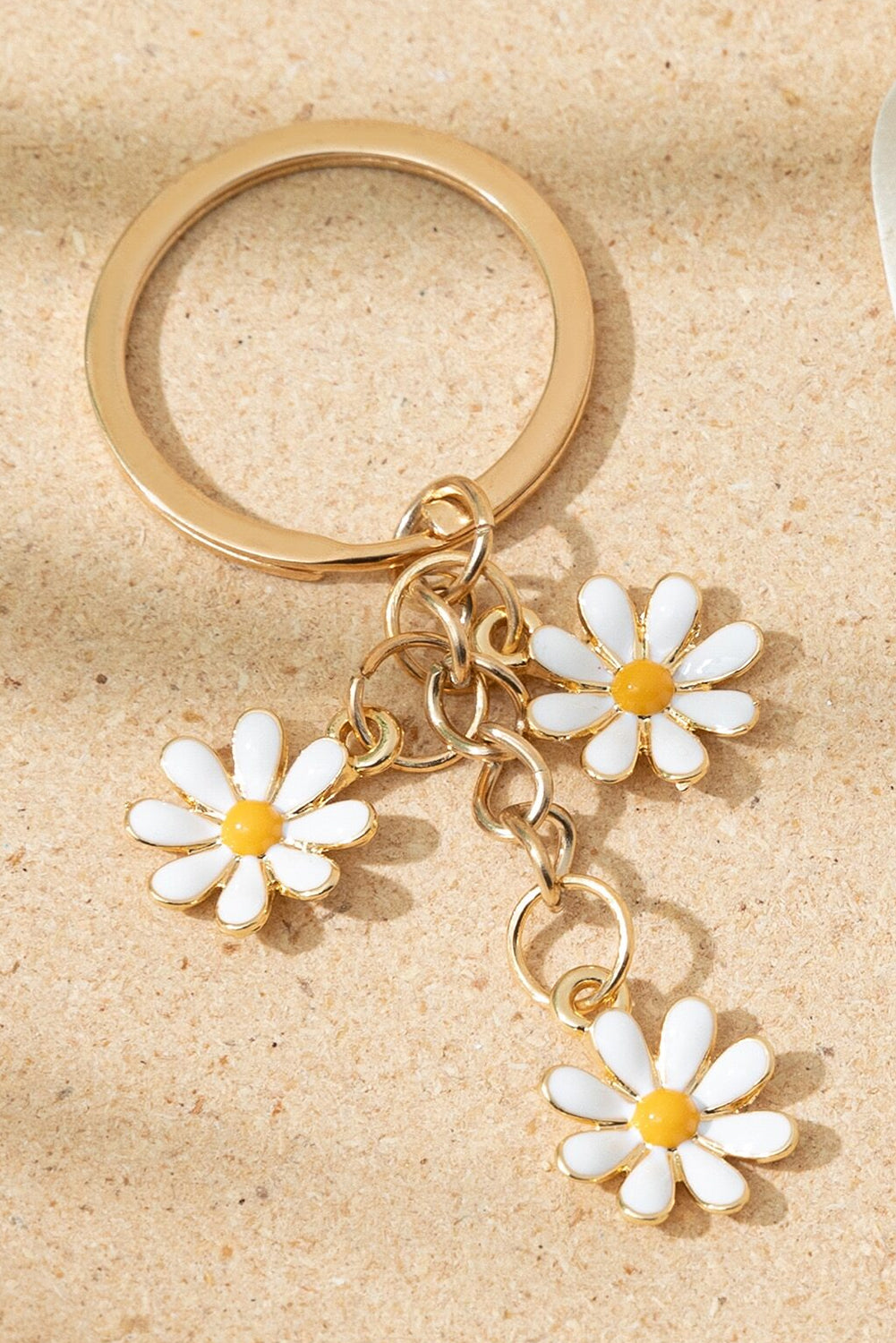 White Cute Daisy Shape Ornament Key Ring Other Accessories JT's Designer Fashion
