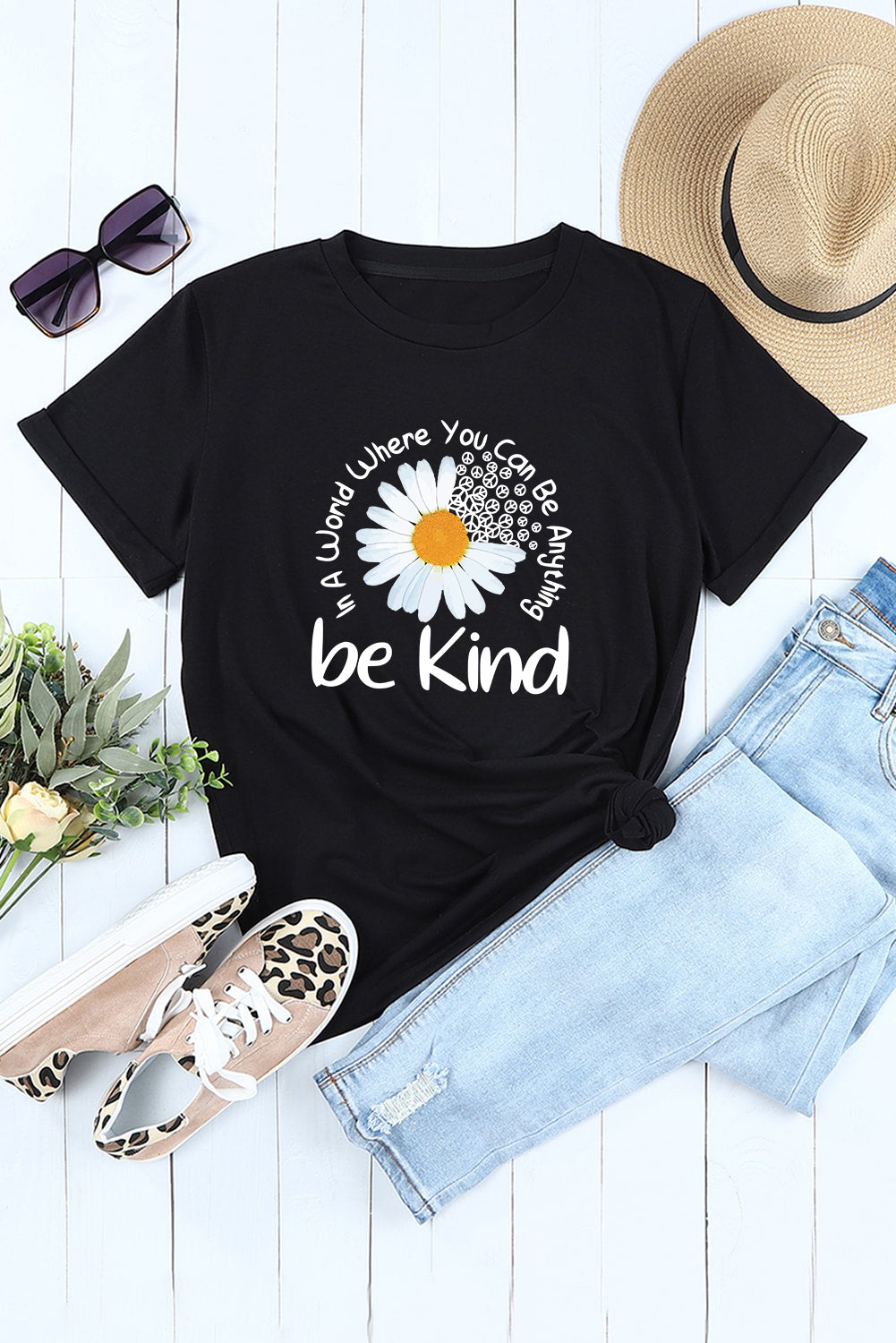 Black be kind Daisy Slogan Print Crewneck Casual Tee Graphic Tees JT's Designer Fashion