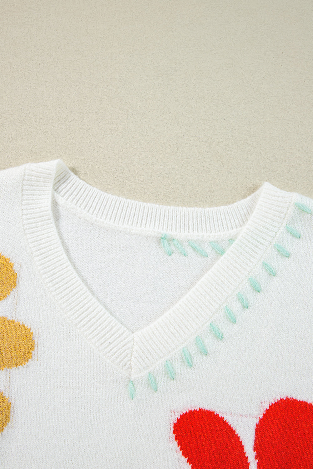 White Big Flower Pattern V Neck Drop Shoulder Sweater Sweaters JT's Designer Fashion