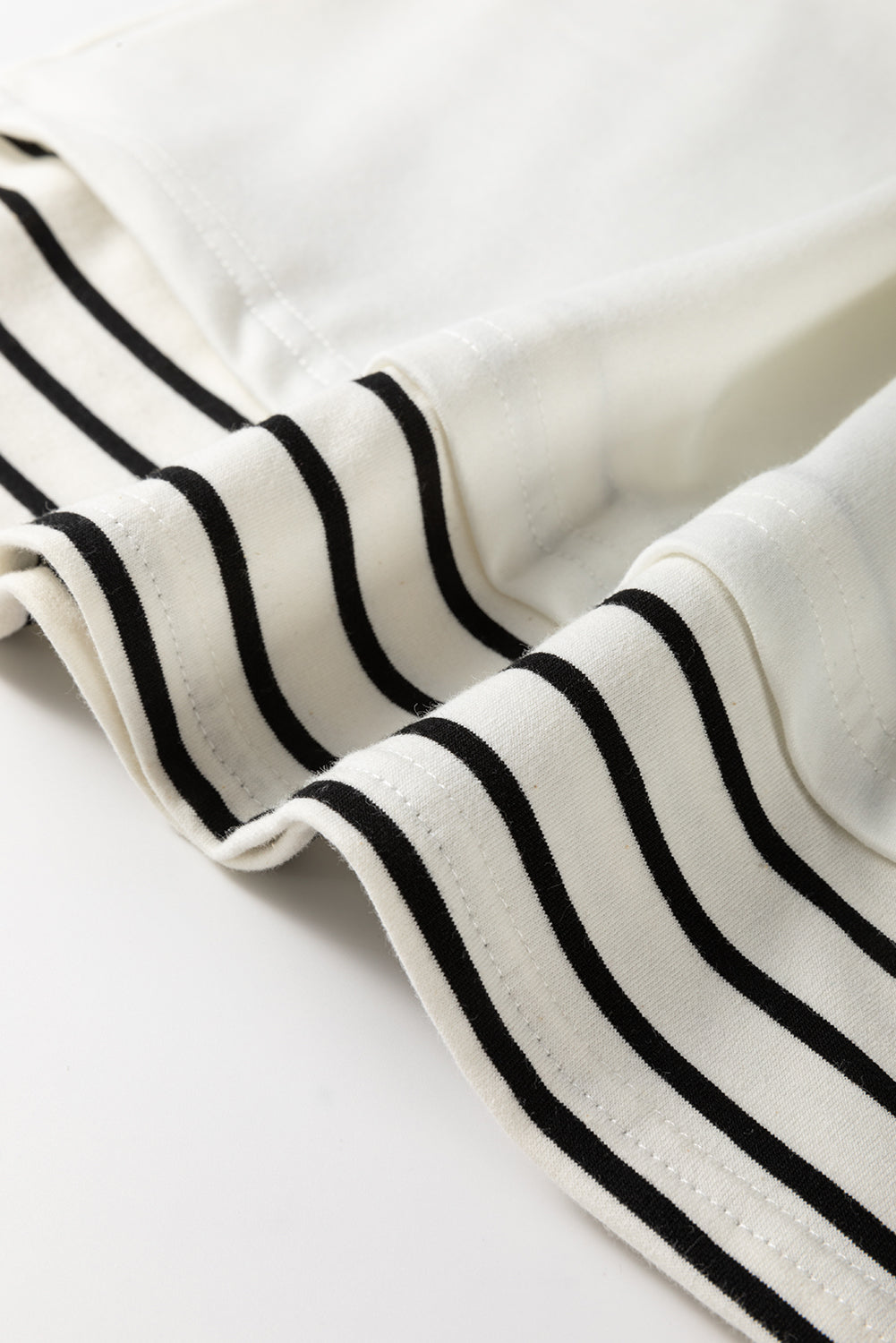 White Stripe Colorblock Sleeve Exposed Seam Fake-2-Piece Sweatshirt Sweatshirts & Hoodies JT's Designer Fashion