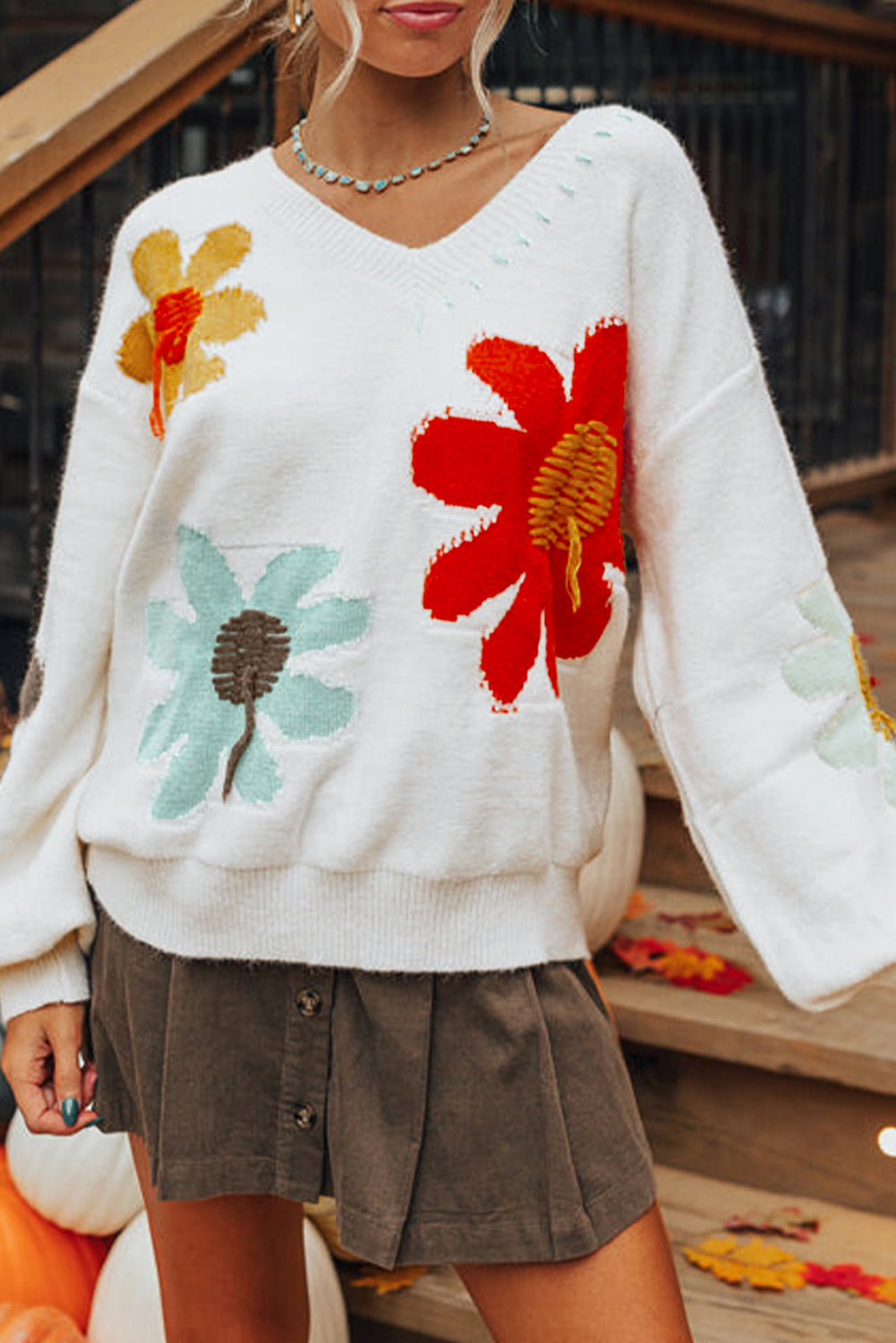 White Big Flower Pattern V Neck Drop Shoulder Sweater Sweaters JT's Designer Fashion