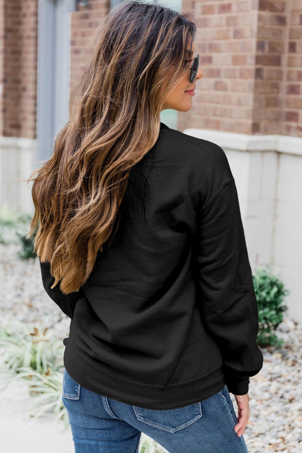 Black Solid Color Crewneck Pullover Sweatshirt Sweatshirts & Hoodies JT's Designer Fashion