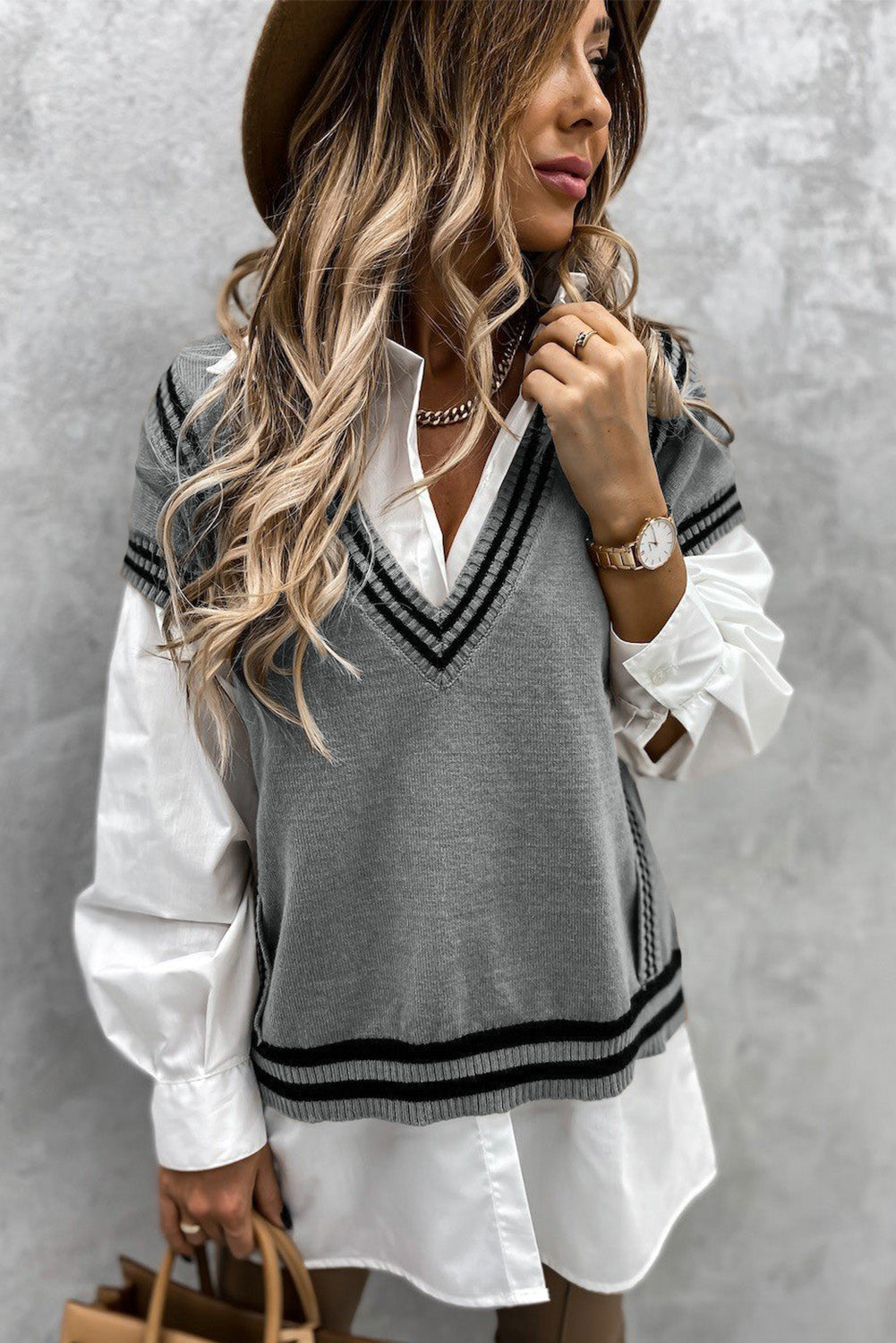 Gray V Neck Contrast Stripes Trims Short Sleeve Sweater Sweaters & Cardigans JT's Designer Fashion