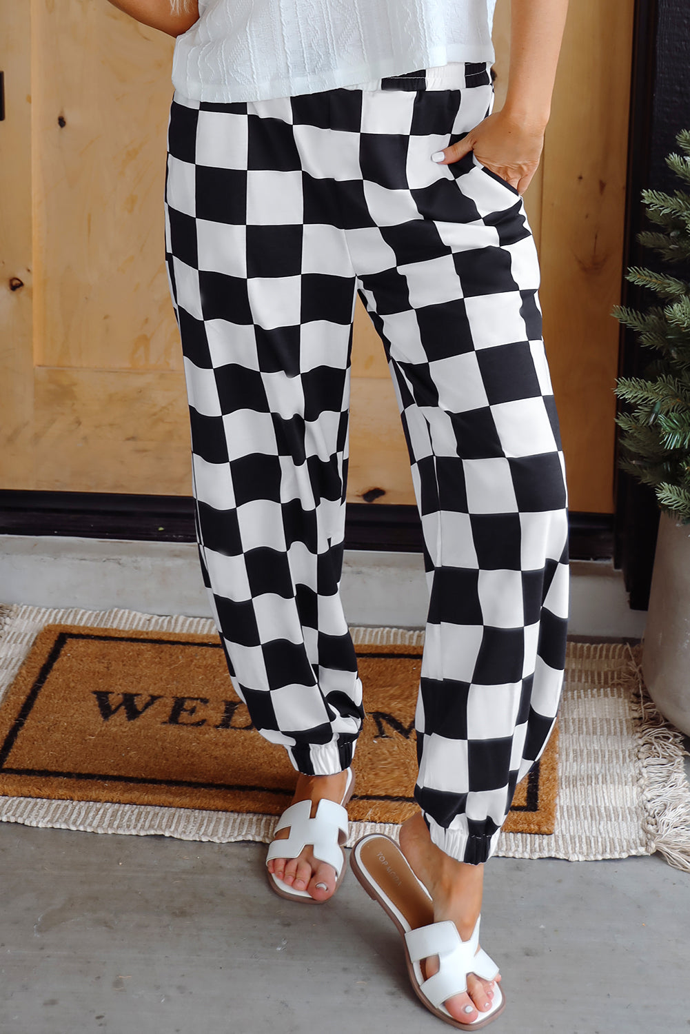 Black Checkerboard Elastic Waist Pocketed Joggers Pants & Culotte JT's Designer Fashion