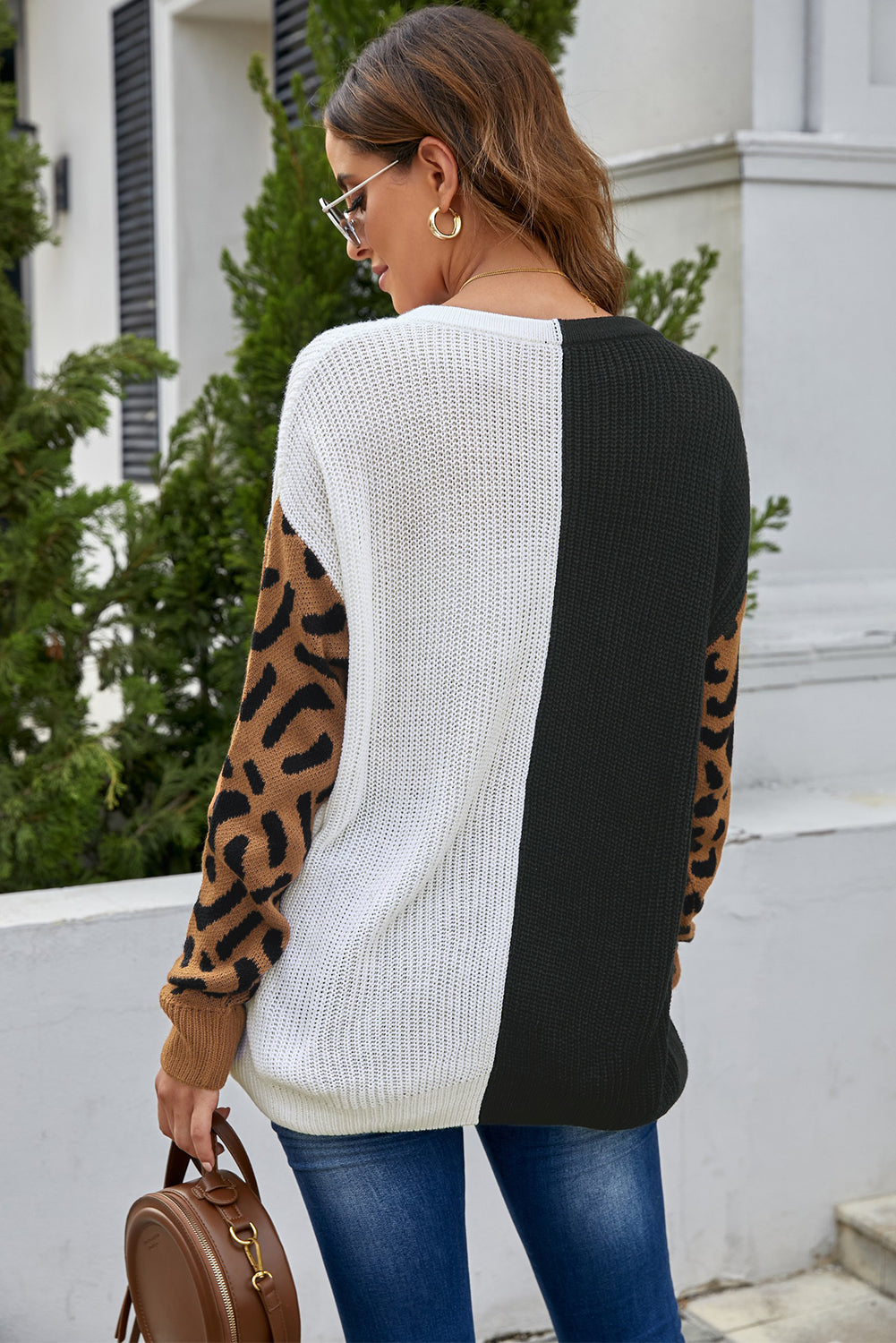 Leopard Print Contrast Color V Neck Sweater Sweaters & Cardigans JT's Designer Fashion